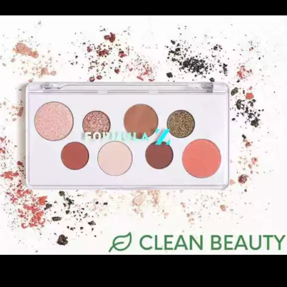 Formula Z Glamgasm Pro Artistry Face And Matte Metallic Eyeshadow Palette